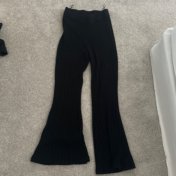 black bell knit pants - Picture 1 of 1